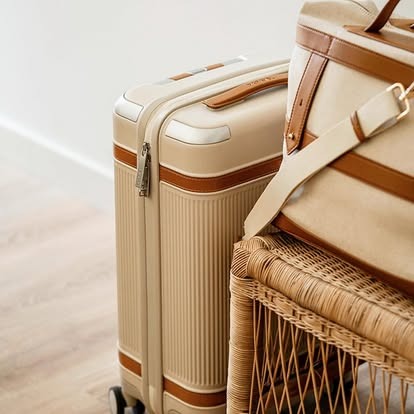 paravel bags